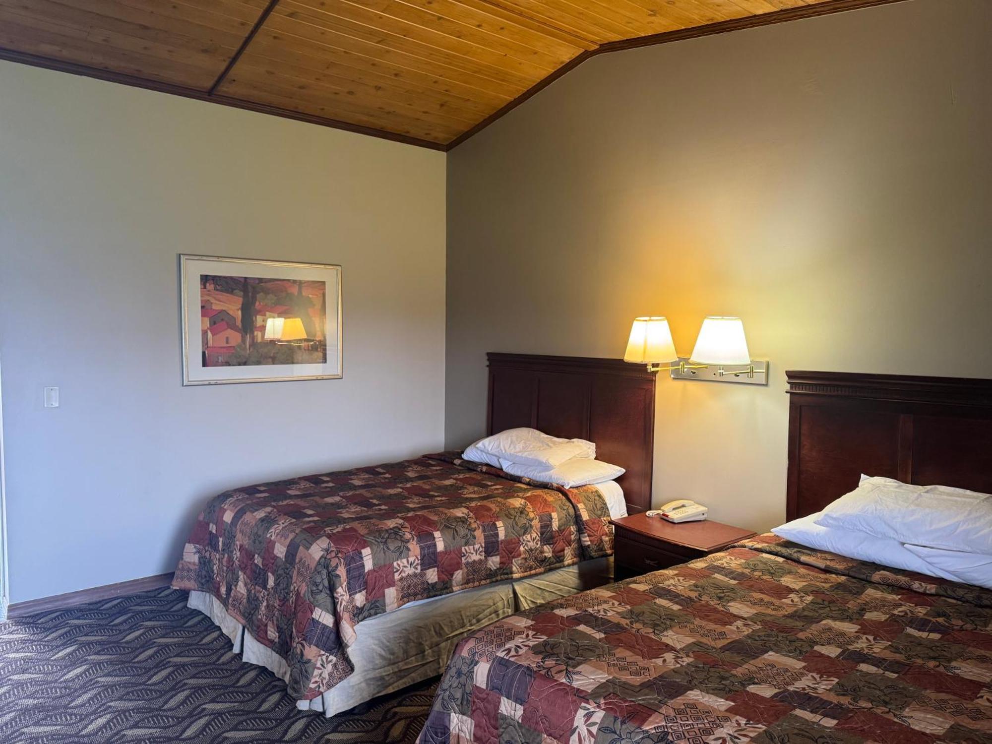 Town & Country Motel Clinton Dış mekan fotoğraf