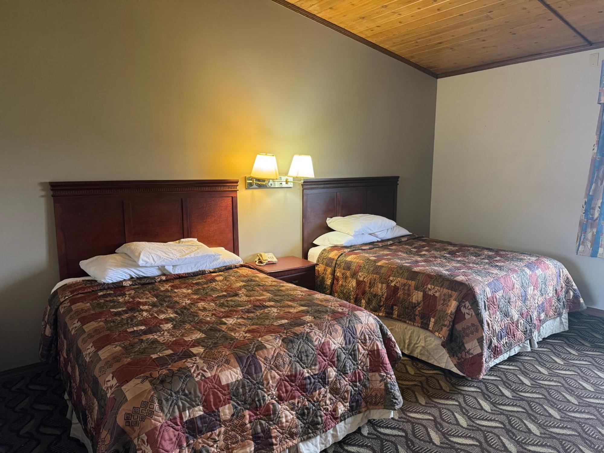 Town & Country Motel Clinton Dış mekan fotoğraf